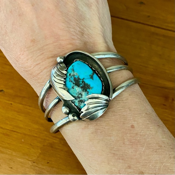 Vintage Navajo ME Tsosie Sterling Silver Turquoise Cuff...